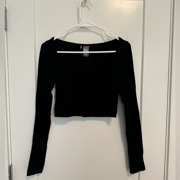 Aritzia Sunday Best Sinch Seamless Longsleeve - Black - Size L - Picture 1 of 3